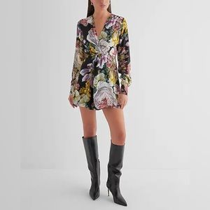 NWT Express Floral V-Neck Long Sleeve Twist Front Romper